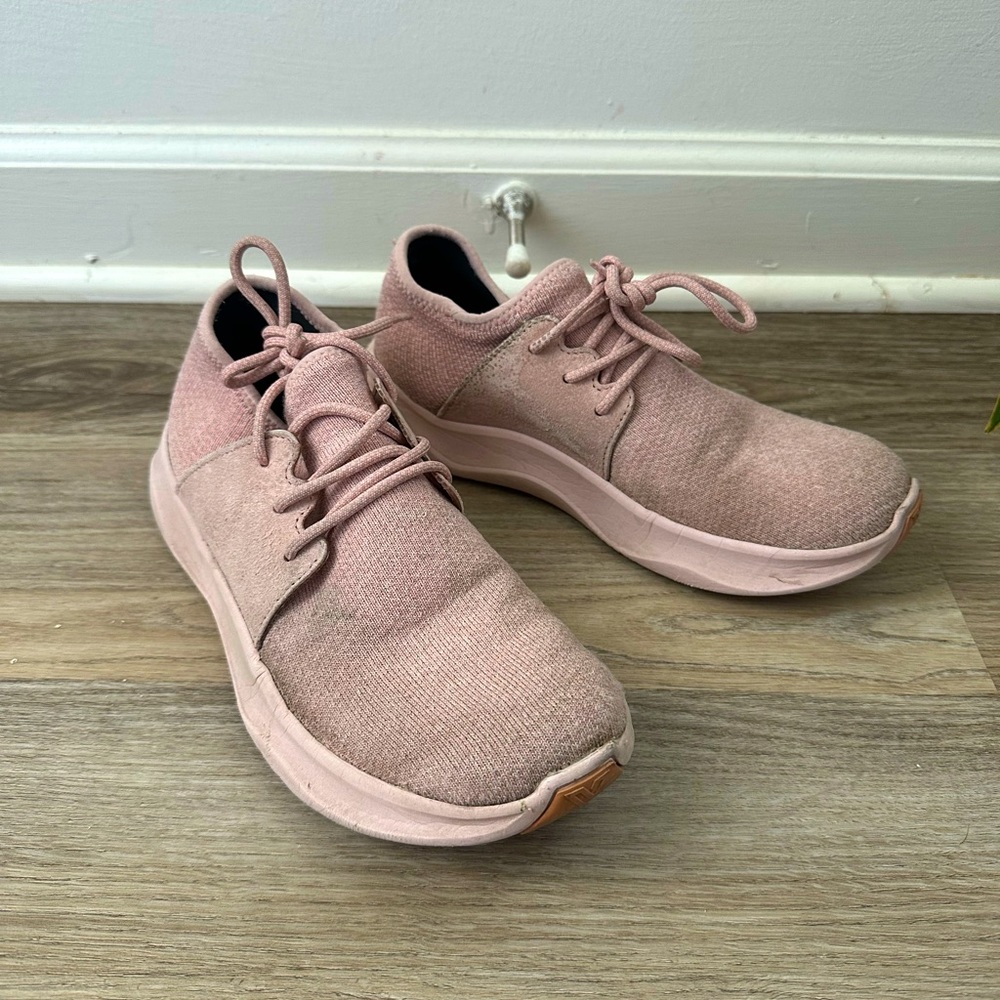 Vessi Women’s Everyday Sneaker in Dusty Rose